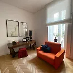 Donci Penthouse דירה
