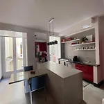 Donci Penthouse * נאפולי