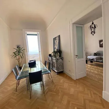 Donci Penthouse Nápoly